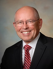 Headshot of Wayne